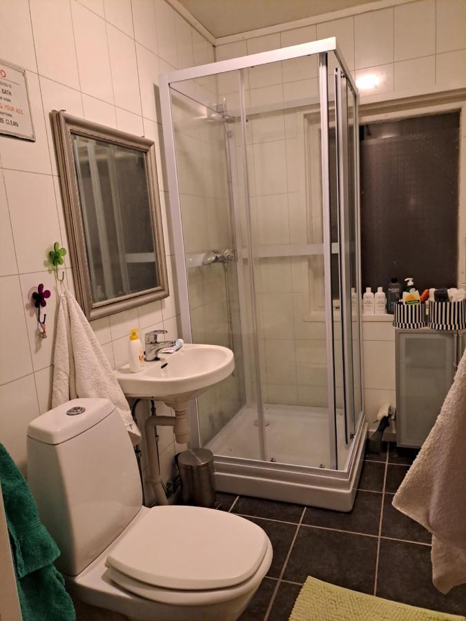 Kule Gule Huset Apartment สโวลแวร์ ภายนอก รูปภาพ
