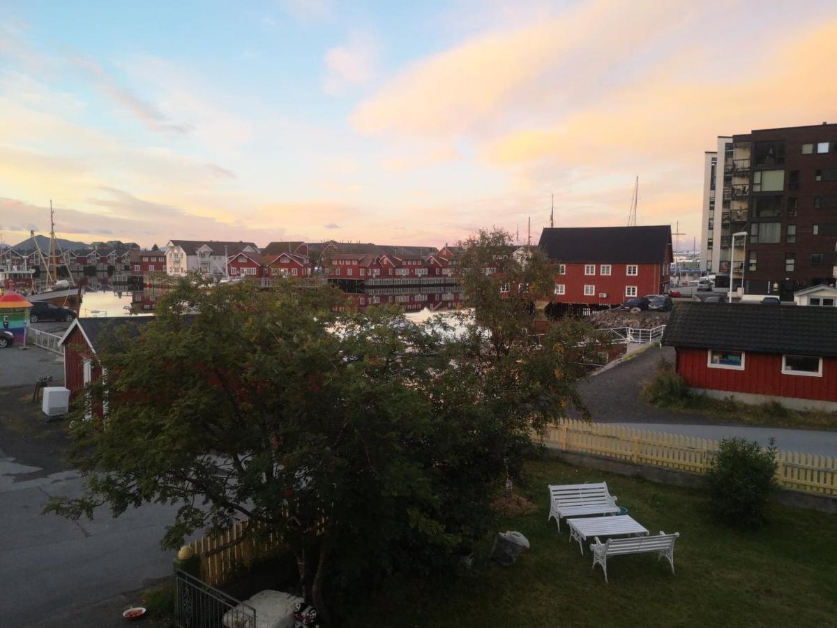 Kule Gule Huset Apartment สโวลแวร์ ภายนอก รูปภาพ