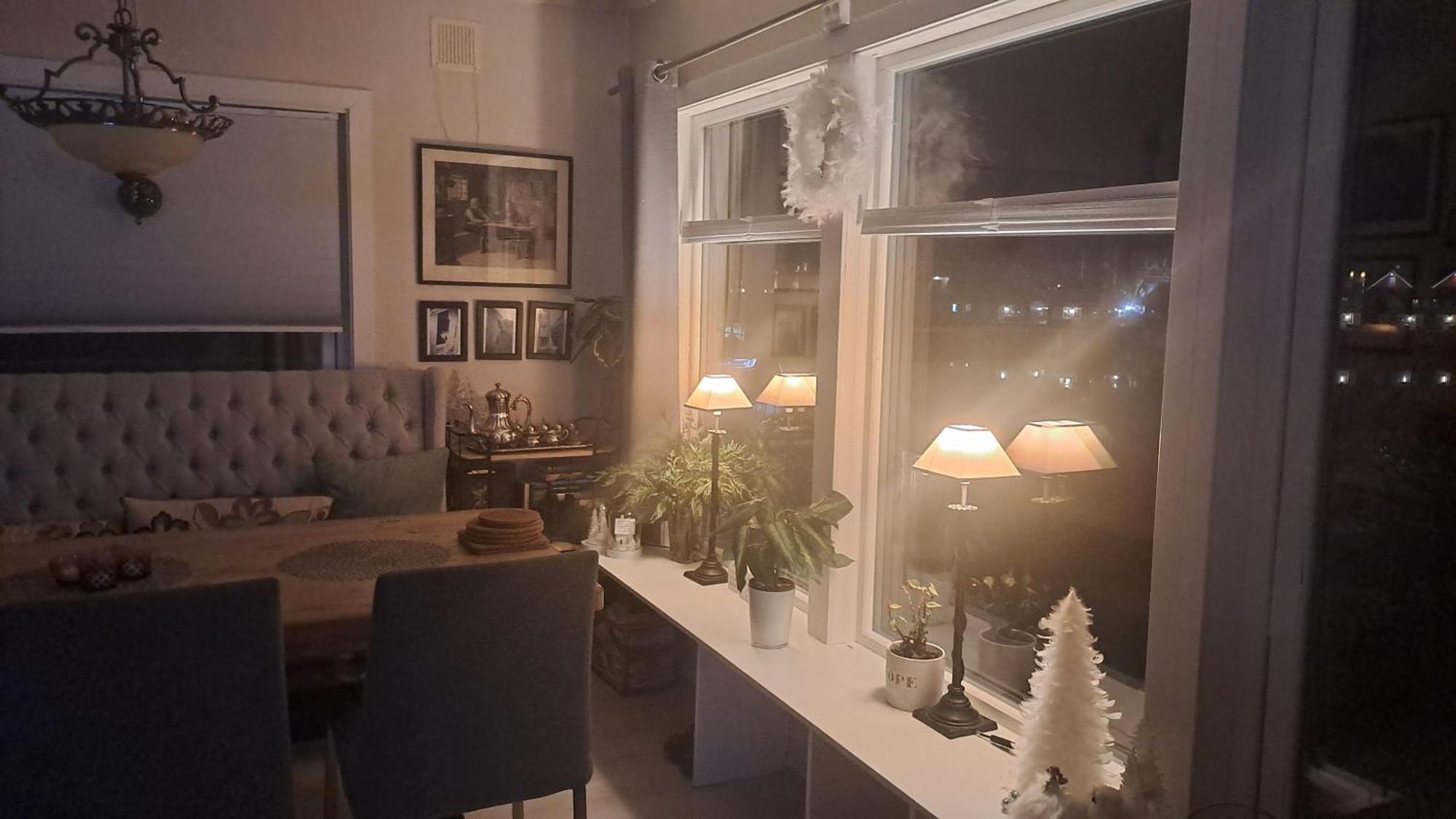 Kule Gule Huset Apartment สโวลแวร์ ภายนอก รูปภาพ